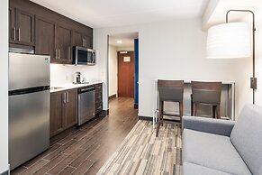 Holiday Inn Express & Suites Milton by IHG