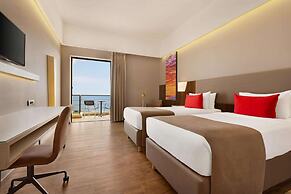 Ramada Plaza by Wyndham Thraki