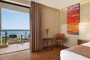 Ramada Plaza by Wyndham Thraki