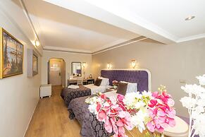 Grand Anka Hotel