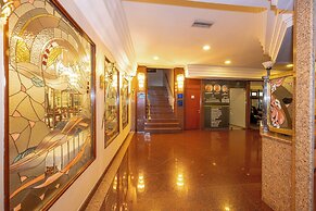 Grand Anka Hotel