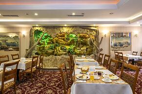 Grand Anka Hotel