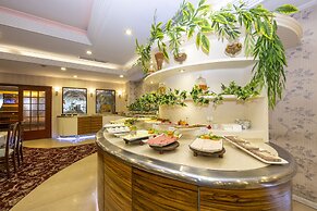 Grand Anka Hotel