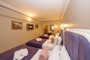 Grand Anka Hotel