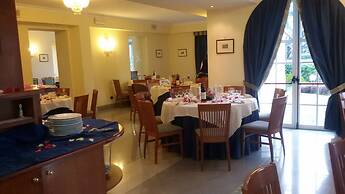 Hotel Lario