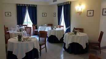 Hotel Lario