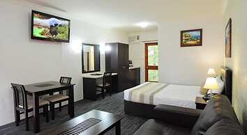 Sanctuary Resort & TreeHouse Restaurant