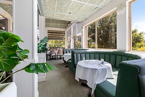 Sanctuary Resort & TreeHouse Restaurant