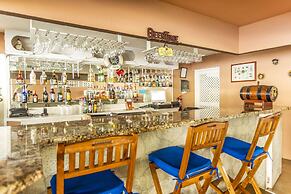 Pirate's Inn