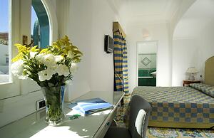 Gatto Bianco Hotel & SPA