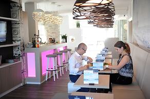 Andante Hotel