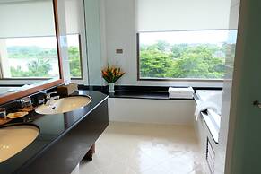 The Imperial River House Resort
