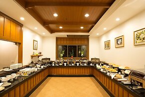 The Imperial River House Resort