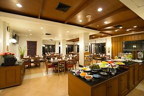 The Imperial River House Resort
