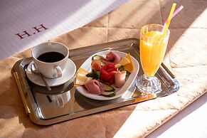 Halepa Hotel