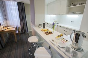 Housez Suites and Apartments - Special Class