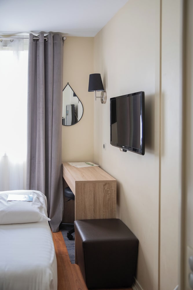 Brit Hotel Nîmes Ouest
