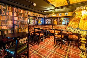 Central Continental Hotel