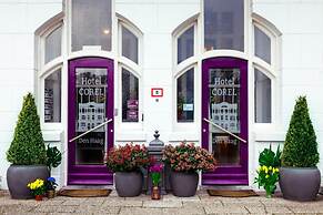 Hotel Corel