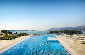 Valamar Argosy Hotel