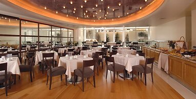 Atrion Hotel