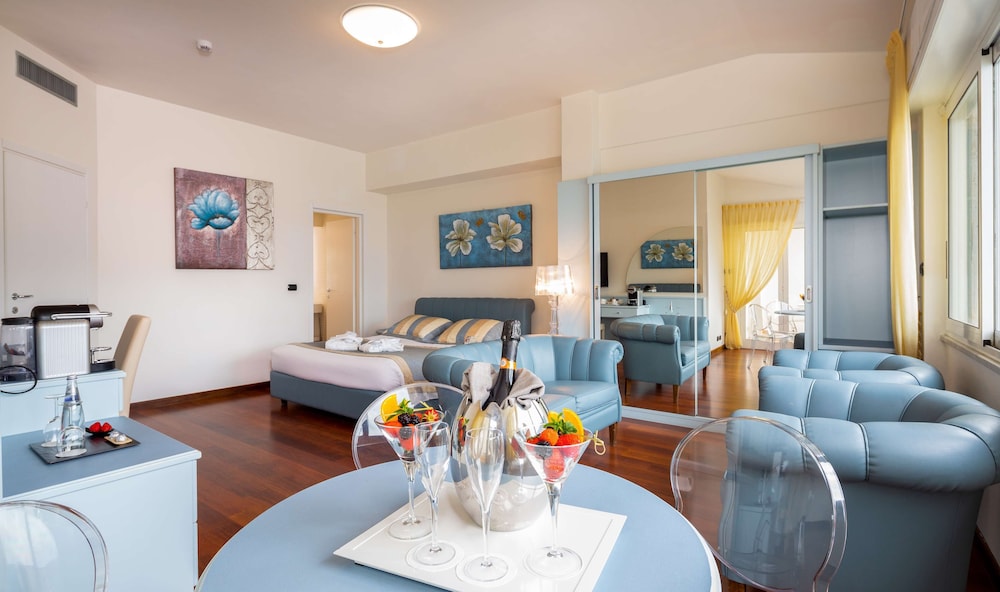 Best Western Plus Tigullio Royal Hotel