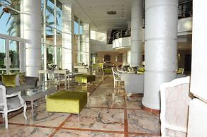 Le Zenith Hotel
