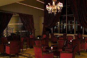Le Zenith Hotel