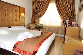 Le Zenith Hotel
