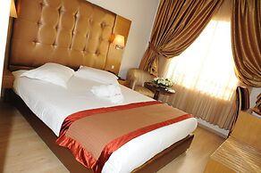 Le Zenith Hotel