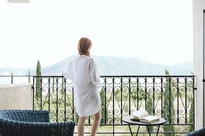 Emelisse Nature Resort