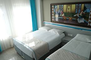 Star Holiday Hotel