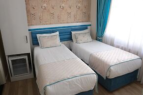 Star Holiday Hotel