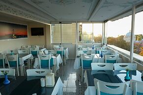Star Holiday Hotel
