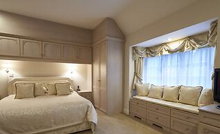 Hempstead House Hotel