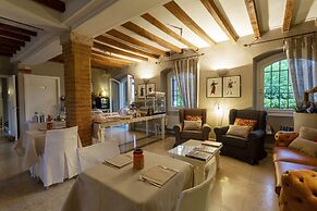 Santellone Resort