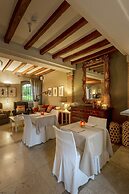 Santellone Resort