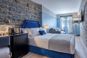 Hotel Acadia
