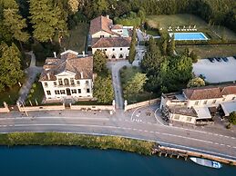 Villa Franceschi Hotel & Resort