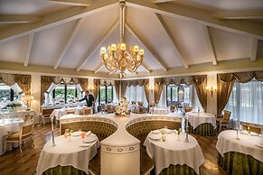 Villa Franceschi Hotel & Resort