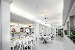 Hotel Palace