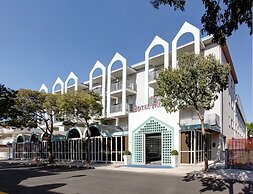 Hotel Palace