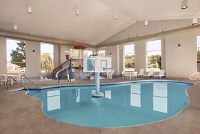 Country Inn & Suites by Radisson, Madison Southwest, WI