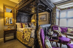 The Castle Hotel, Conwy, North Wales