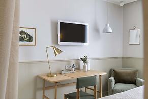Le Petit Beaumarchais Hotel & Spa