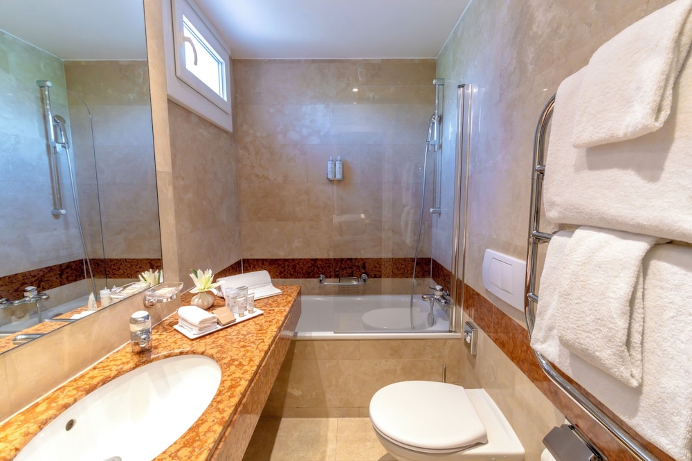 Carlton Lausanne Boutique Hotel