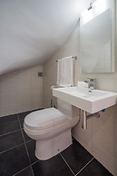 Caprice Skyline Aparthotel