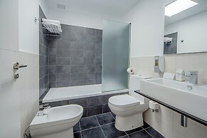 Caprice Skyline Aparthotel
