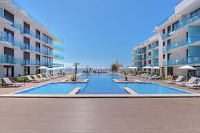 Caprice Skyline Aparthotel