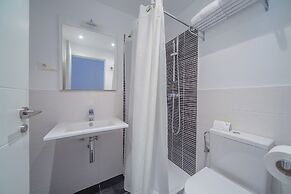 Caprice Skyline Aparthotel